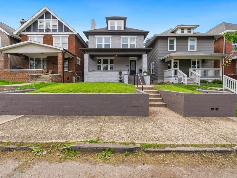 981 Linwood Avenue , Columbus, OH 43206 Photo 2