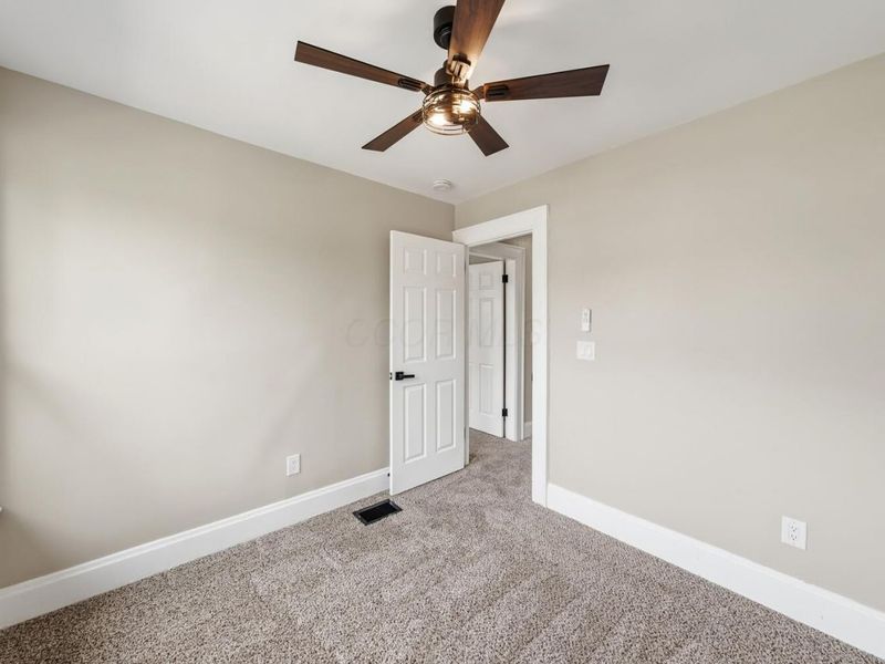 981 Linwood Avenue , Columbus, OH 43206 Photo 24