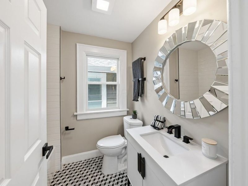 981 Linwood Avenue , Columbus, OH 43206 Photo 28