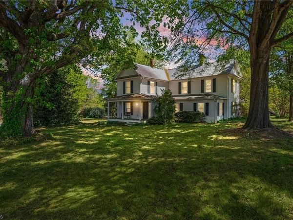 3724 Smitherman Road , East Bend, NC 27018