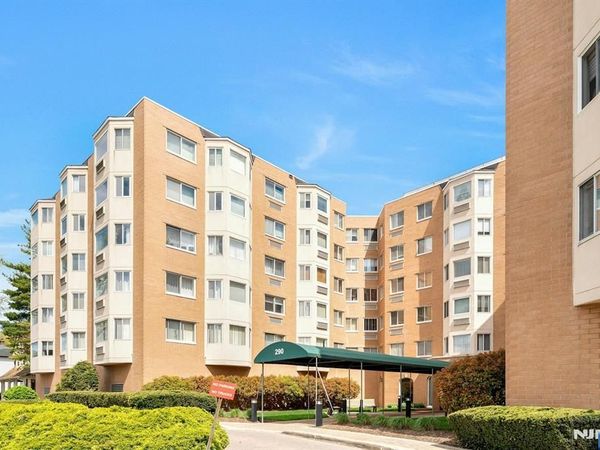 290 Anderson Street 6F, Unit 6F, HACKENSACK, NJ 07601