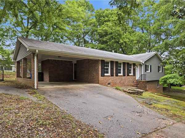 170 Laurien Street, Fayetteville, GA 30214
