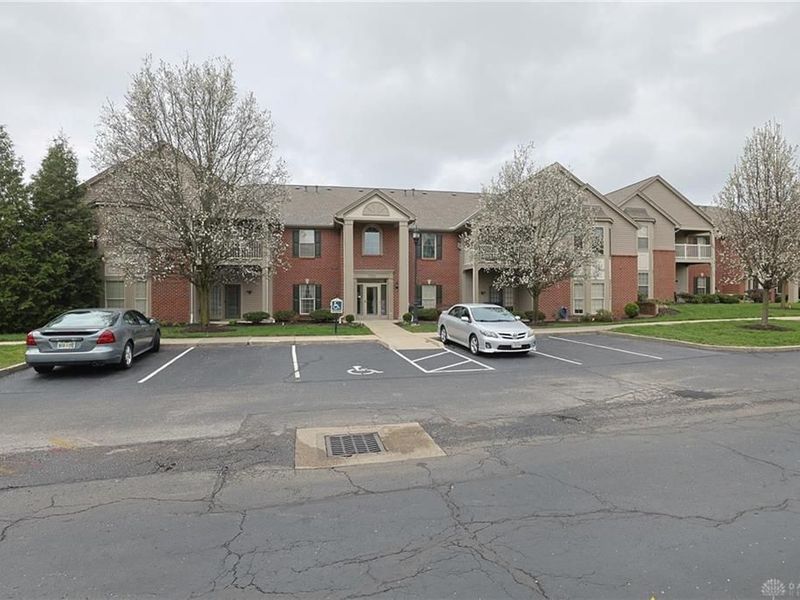 8021 Pinnacle Point Drive, Unit 104, West Chester, OH 45069 Photo 1