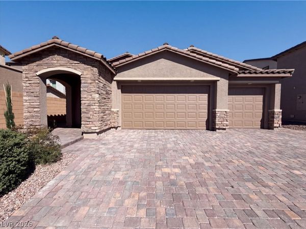 2270 Luna Haven Street, Henderson, NV 89044