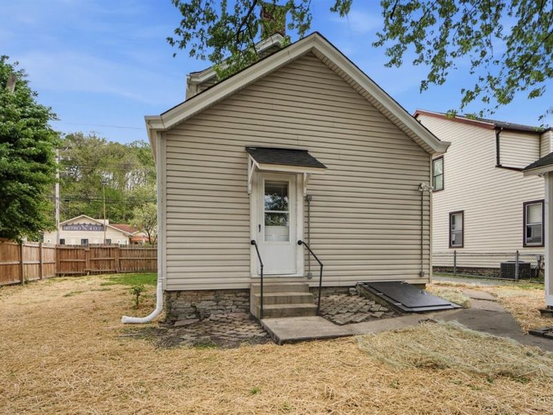 239 S Miami Avenue, Cleves, OH 45002 Photo 24