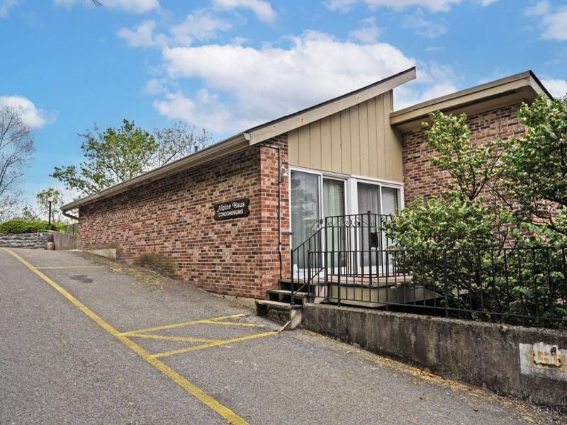 3065 Alpine Terrace, Unit 12A, Cincinnati, OH 45208 Photo 28