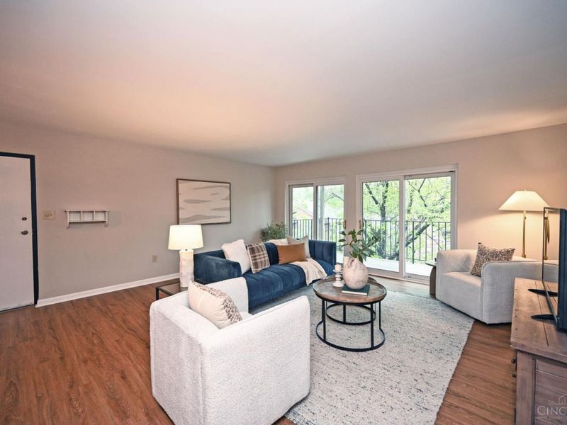 3065 Alpine Terrace, Unit 12A, Cincinnati, OH 45208 Photo 5