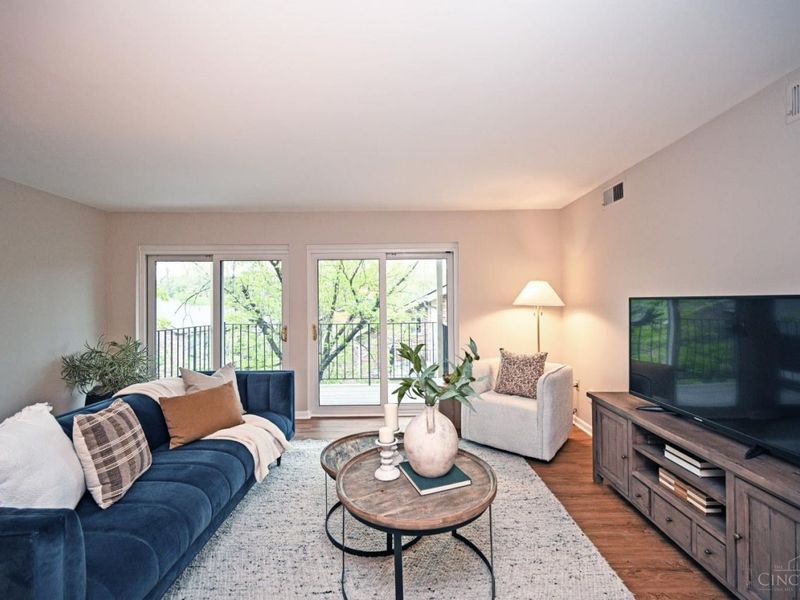 3065 Alpine Terrace, Unit 12A, Cincinnati, OH 45208 Photo 6