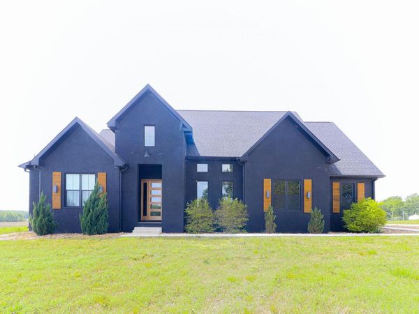 472 County Road 149, Jonesboro, AR 72404