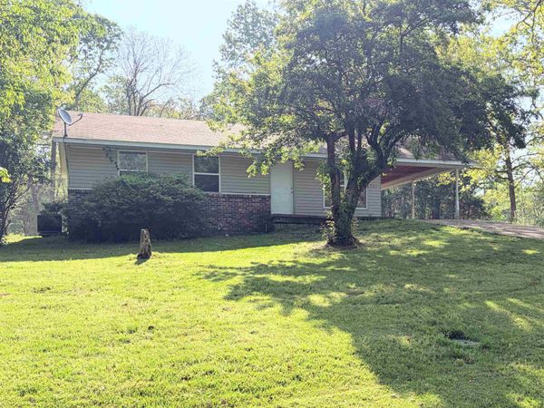 1302 Orchard Lane , Horseshoe Bend, AR 72512