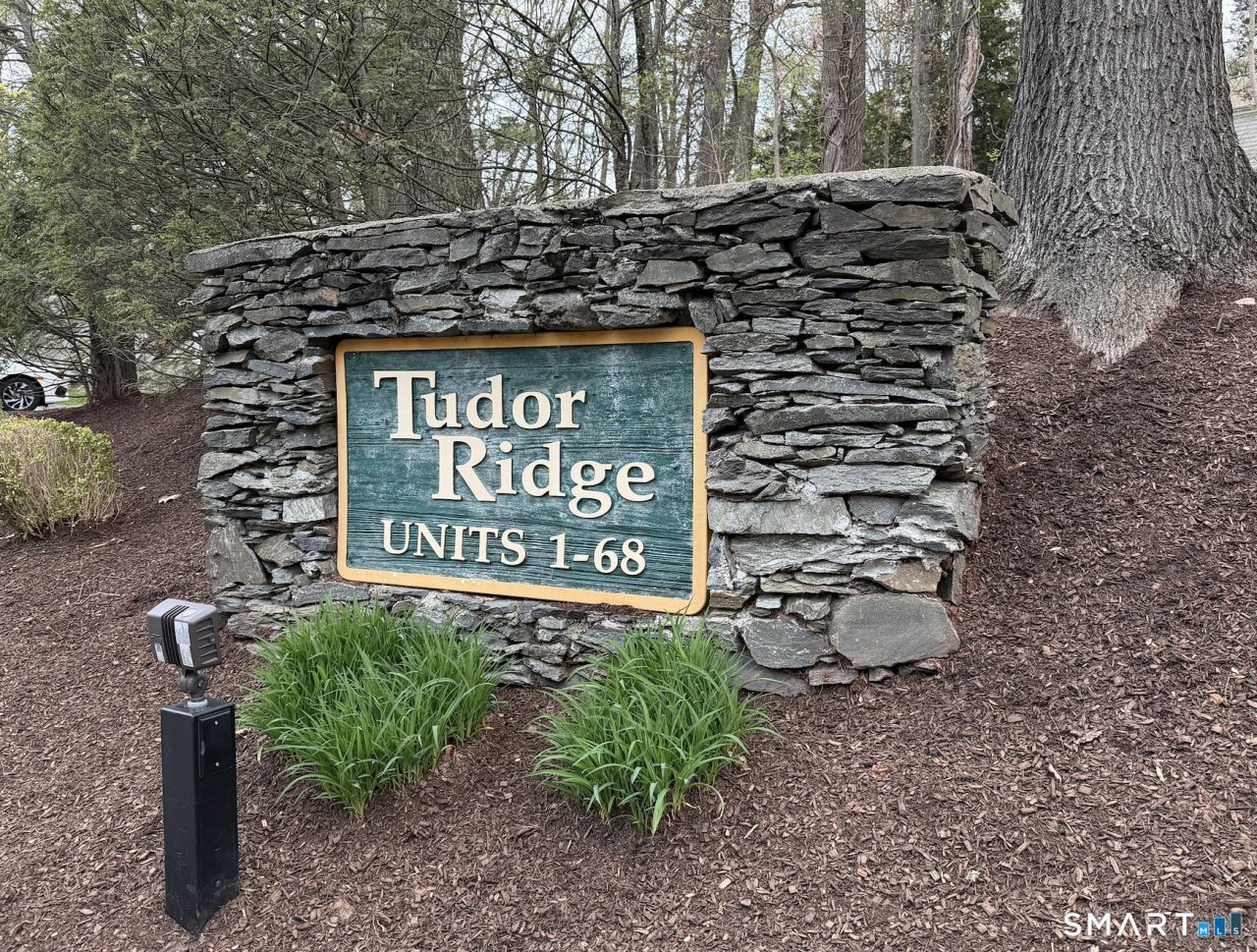 125 Warner Hill, Unit 20, Stratford, CT 06614 Main Photo