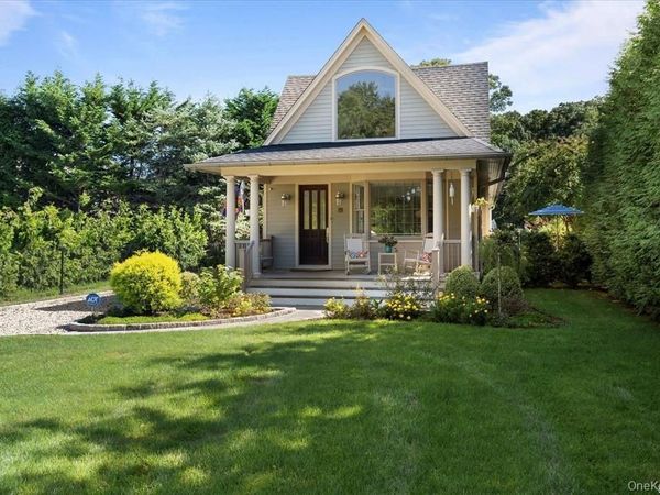 48 Jessup Avenue, Quogue, NY 11959