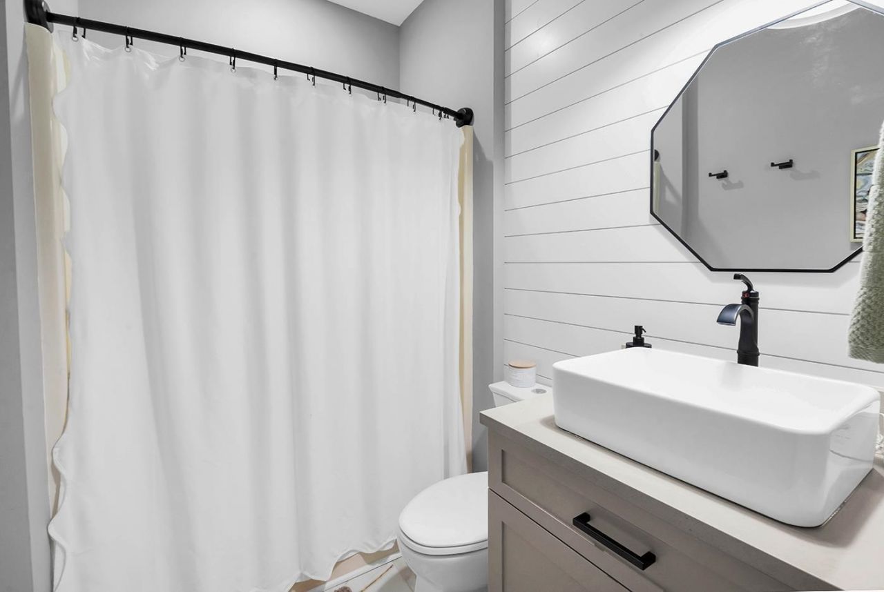 69 Governor Johnston Rd.  Photo 25