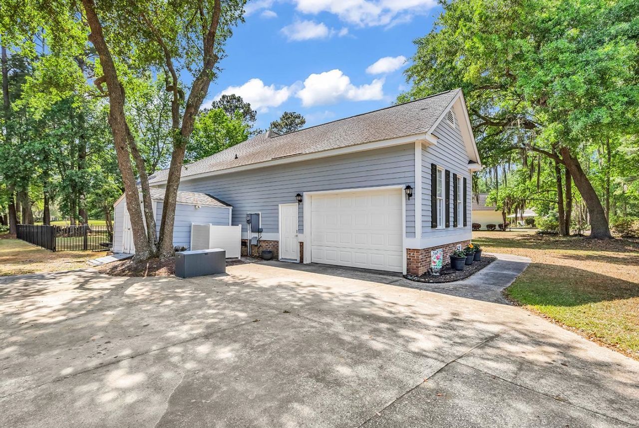 69 Governor Johnston Rd.  Photo 41