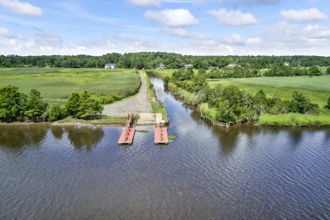 69 Governor Johnston Rd.  Photo 58