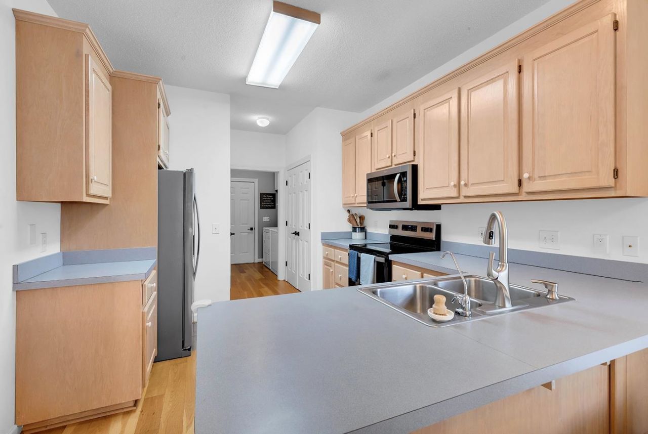 69 Governor Johnston Rd.  Photo 8