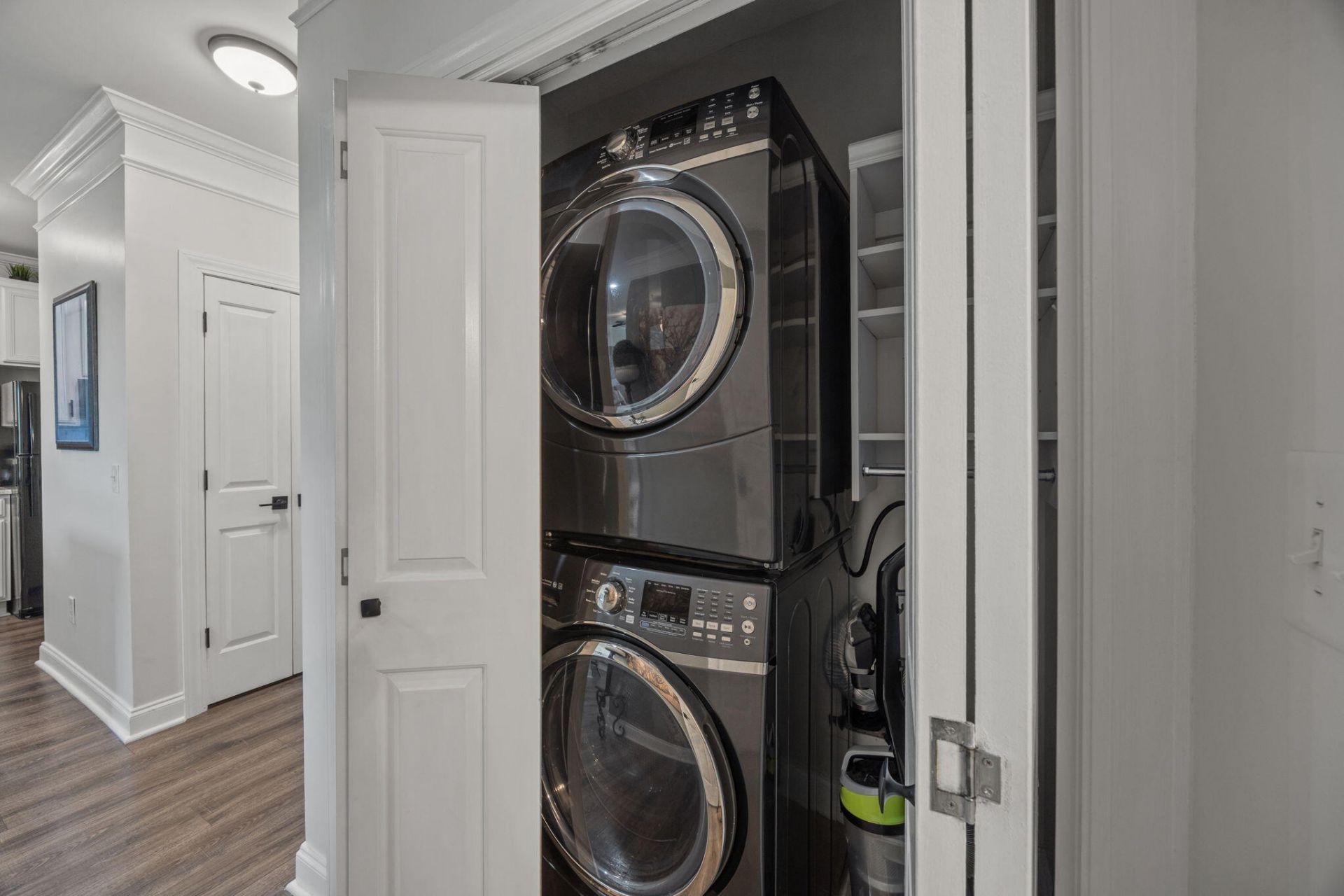 2244 Ashley Crossing Drive Photo 18