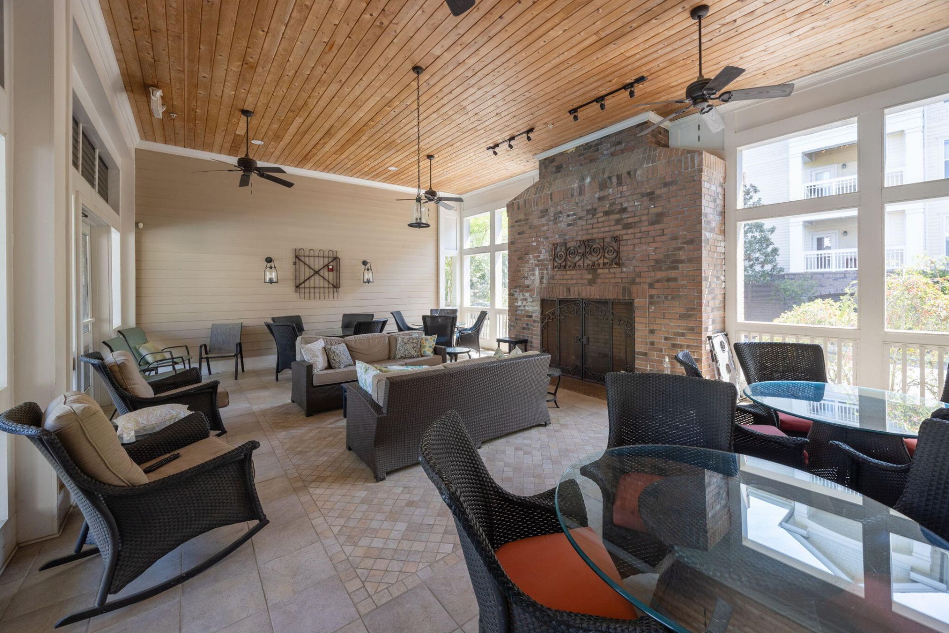 2244 Ashley Crossing Drive Photo 25