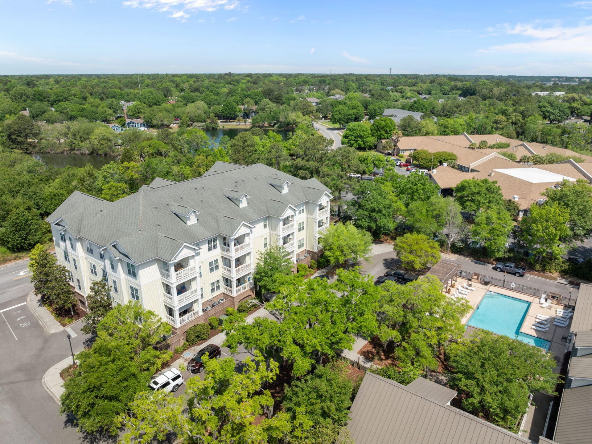 2244 Ashley Crossing Drive Photo 33