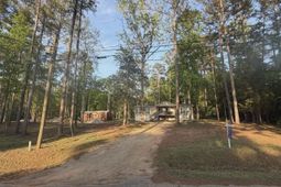 1011 Blacksgate E  photo 4