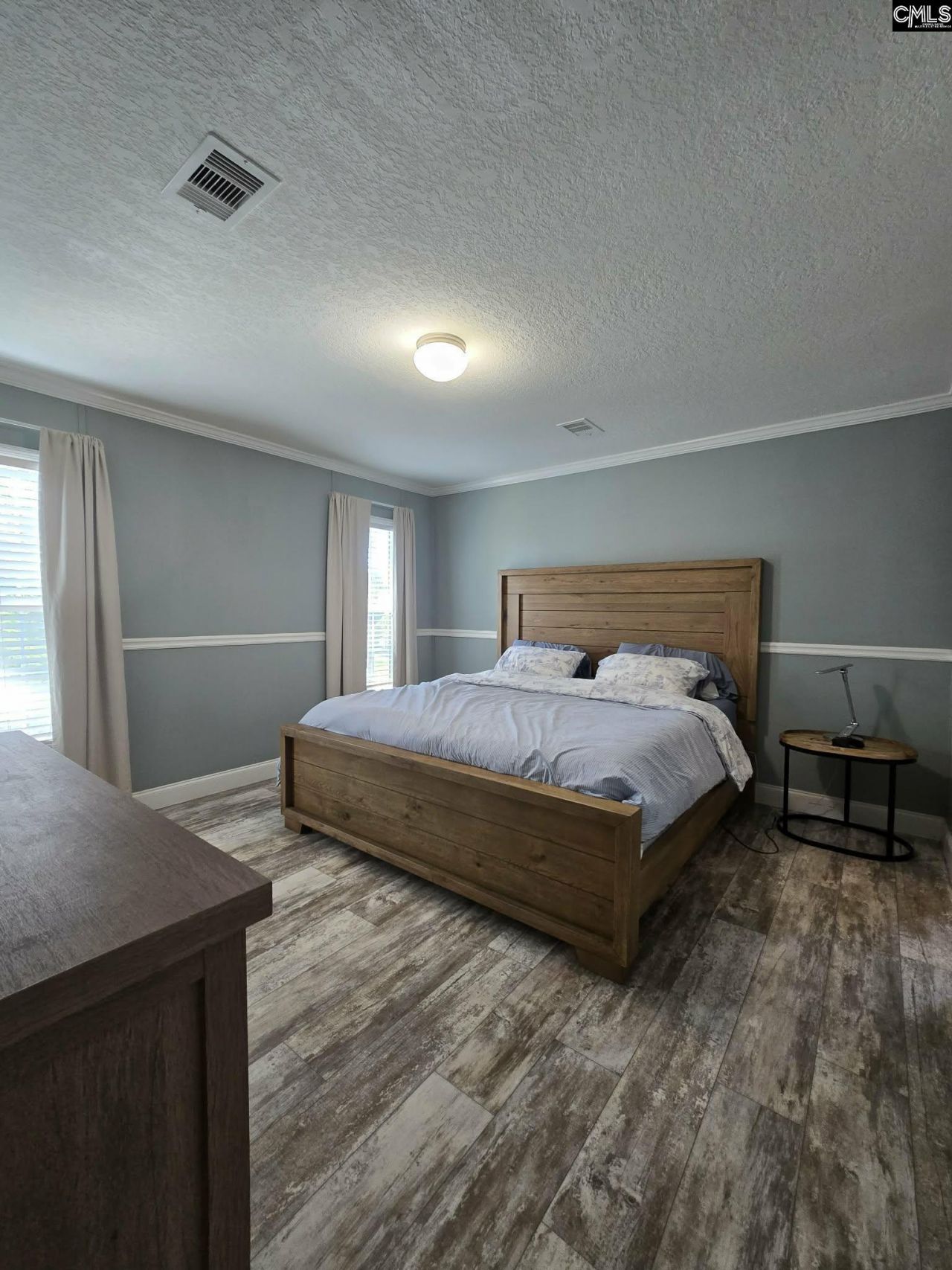 1011 Blacksgate E  Photo 20