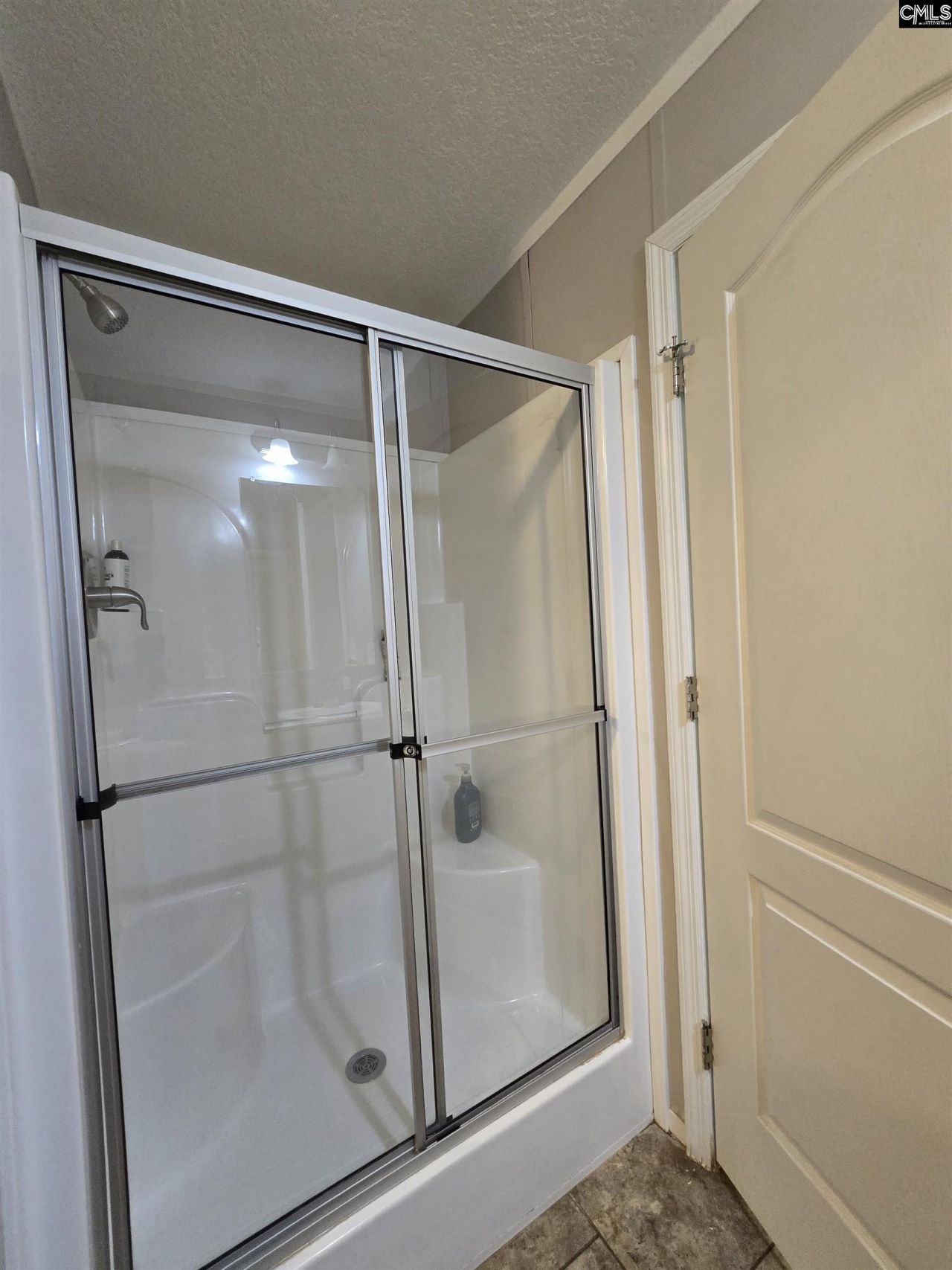 1011 Blacksgate E  Photo 22