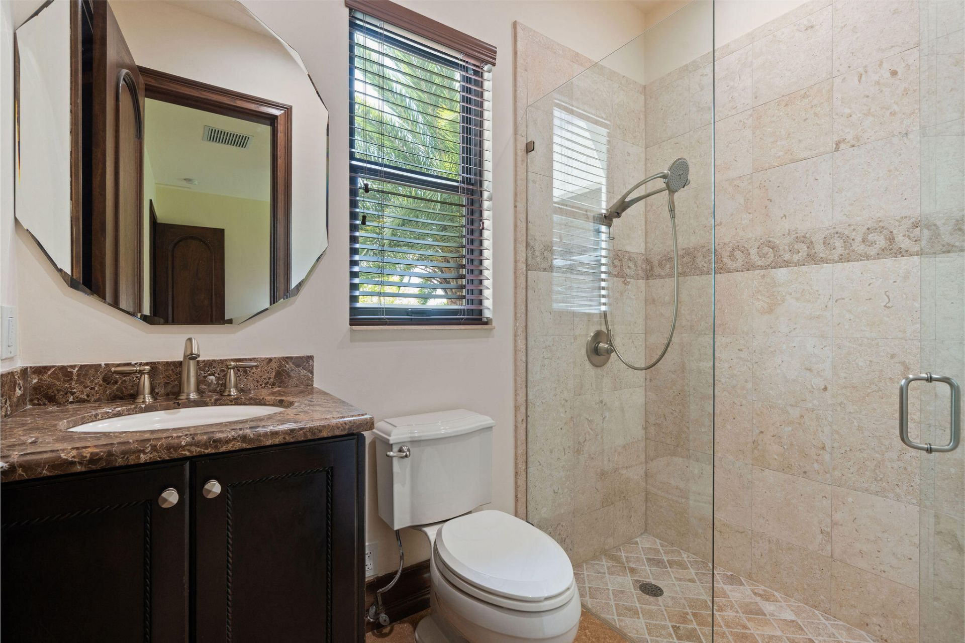 4052 E Ridgeview Drive, Davie, FL 33330 Photo