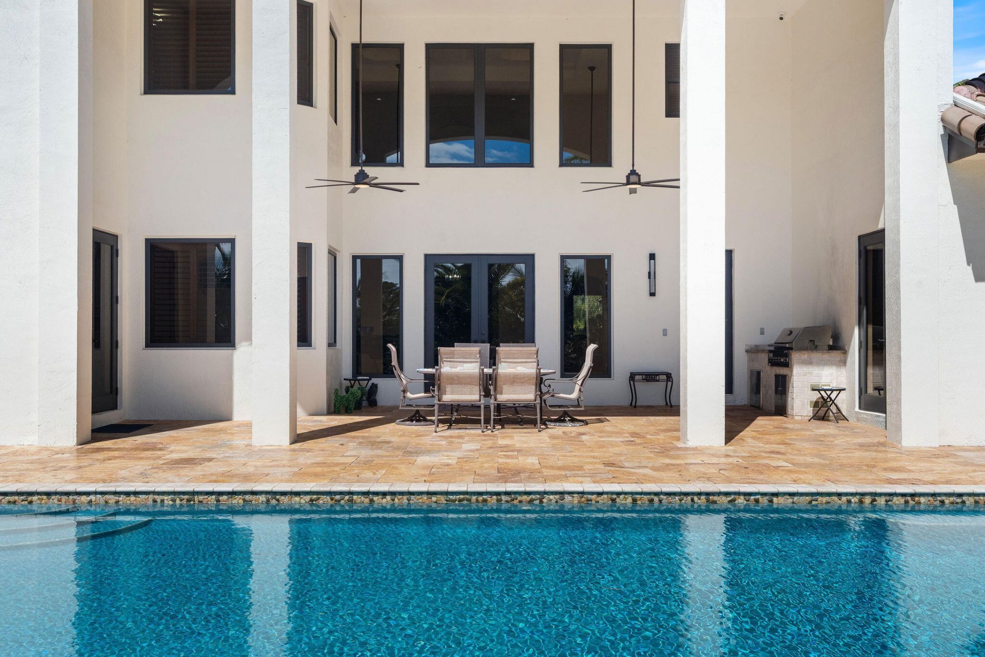 4052 E Ridgeview Drive, Davie, FL 33330 Photo