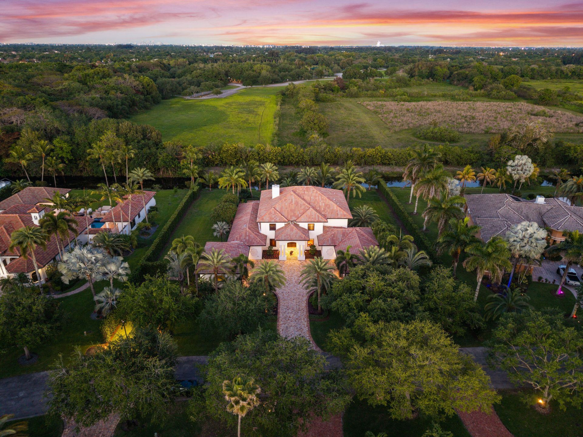 4052 E Ridgeview Drive, Davie, FL 33330 Photo