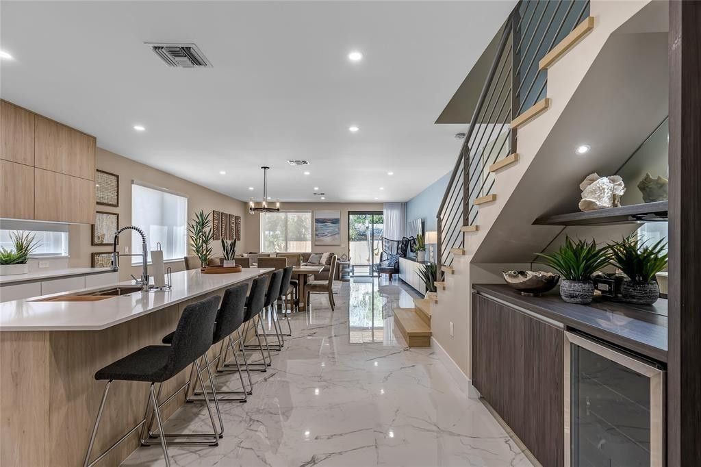 811 SW 10th Terrace, Fort Lauderdale, FL 33315 Photo