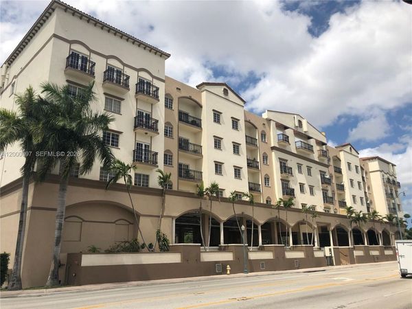 5271 SW 8th St , Unit 509, Coral Gables, FL 33134
