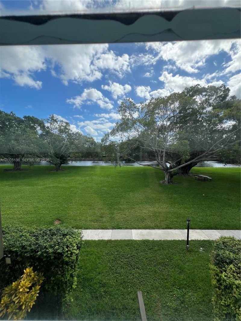 8335 SW 72nd Ave , Unit 212D, Miami, FL 33143 Photo