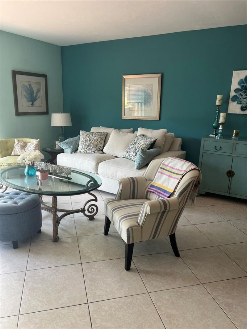 8335 SW 72nd Ave , Unit 212D, Miami, FL 33143 Photo