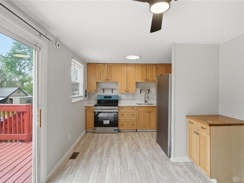 10380 Hawkhurst Drive, Colerain Township, OH 45231 Photo 12