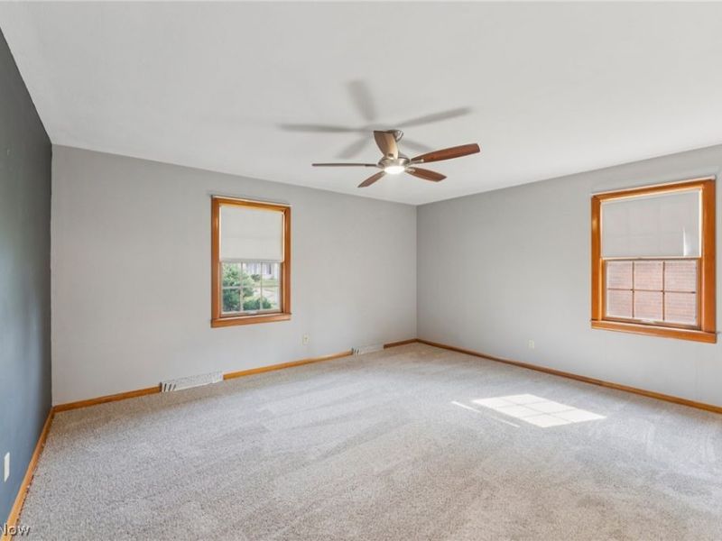 229 Vassar Avenue, Elyria, OH 44035 Photo 21