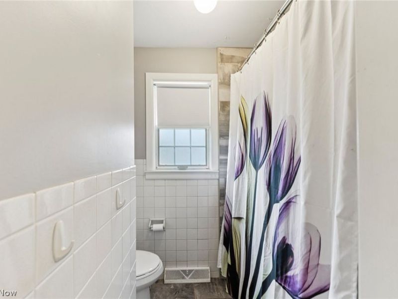 229 Vassar Avenue, Elyria, OH 44035 Photo 28