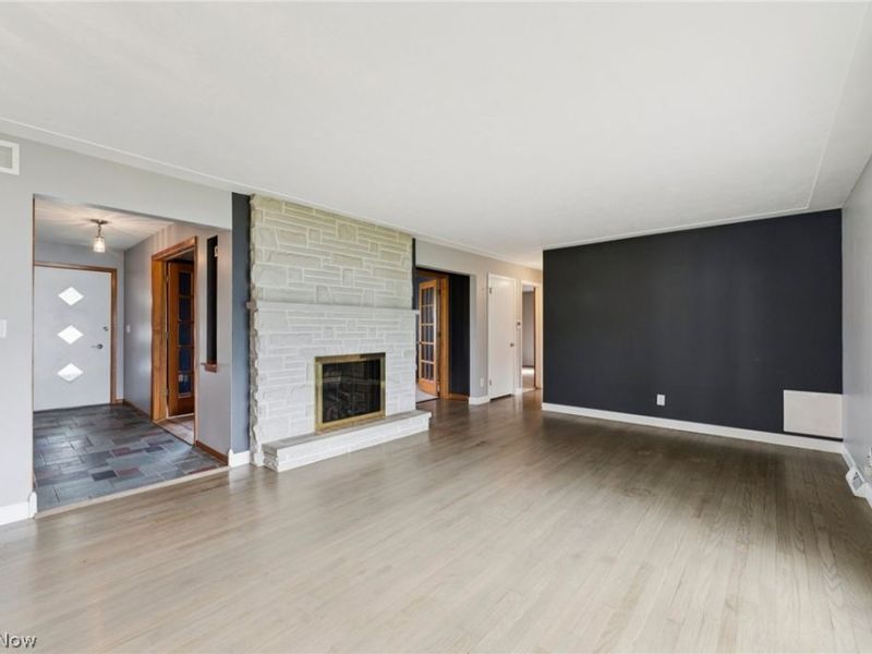 229 Vassar Avenue, Elyria, OH 44035 Photo 3