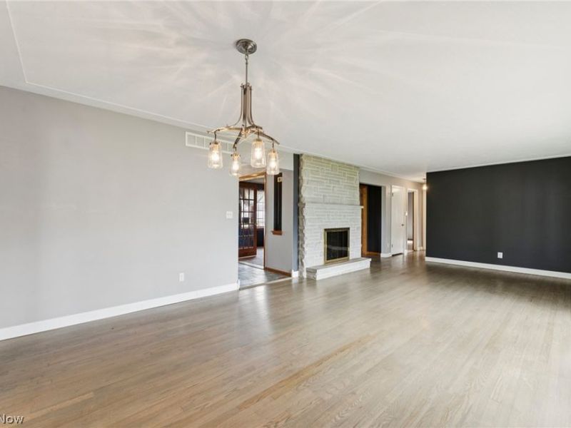 229 Vassar Avenue, Elyria, OH 44035 Photo 4