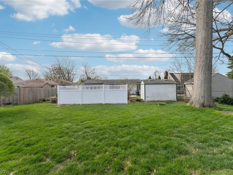 229 Vassar Avenue, Elyria, OH 44035 Photo 42