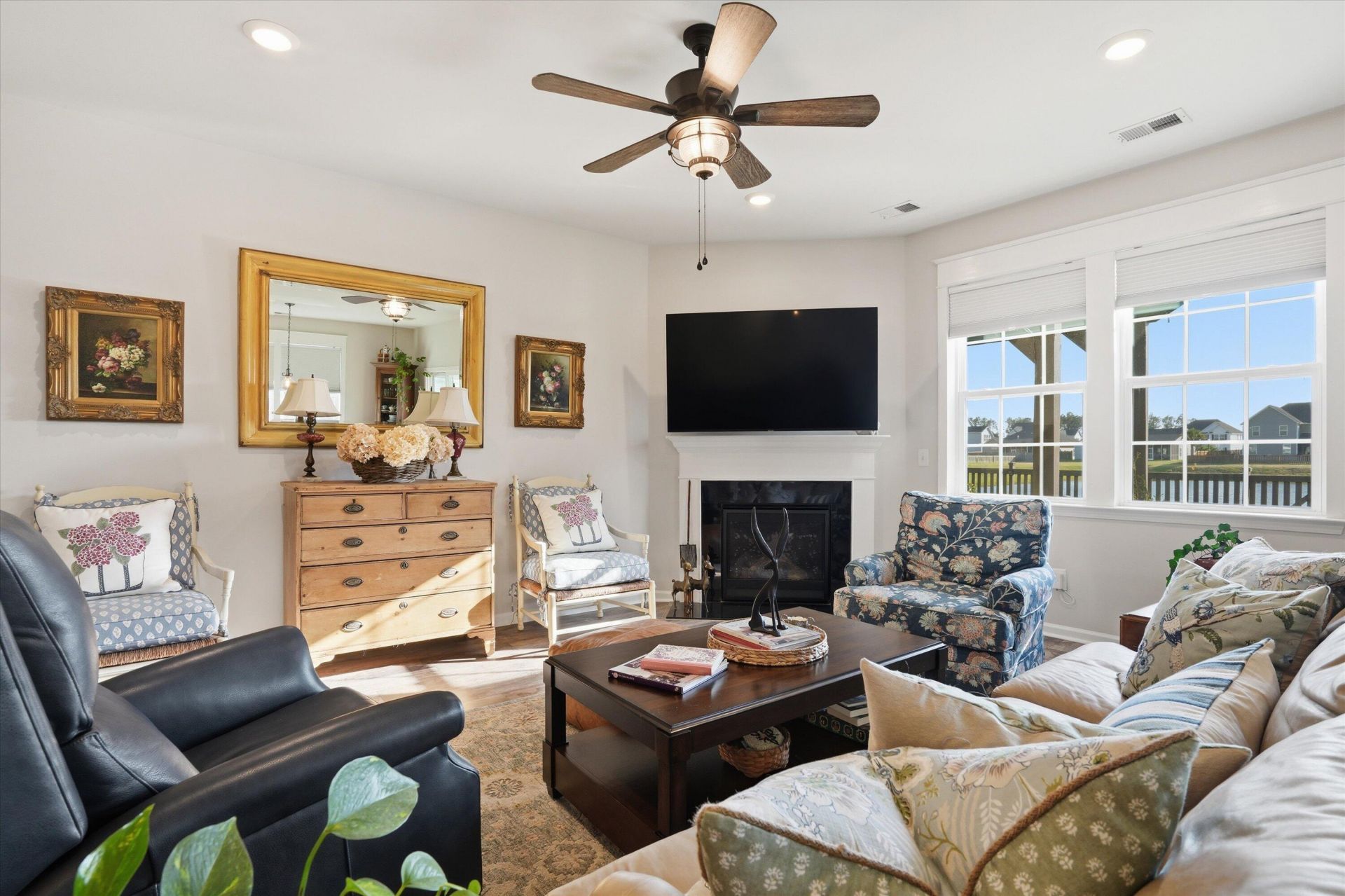 205 Witch Hazel Street Photo 17