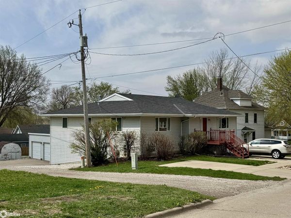 521 W 13th Street, Unit 1, Carroll, IA 51401