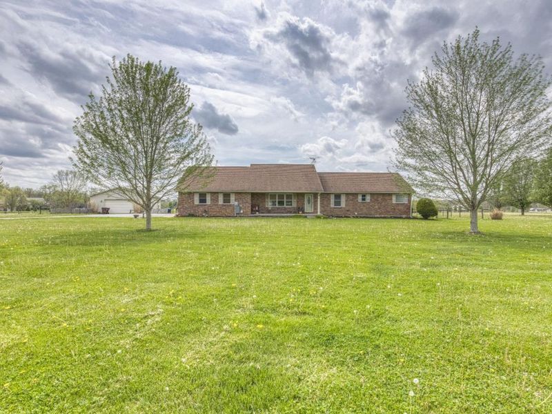 305 Reeder Road, Vernon Twp, OH 45107 Photo 2