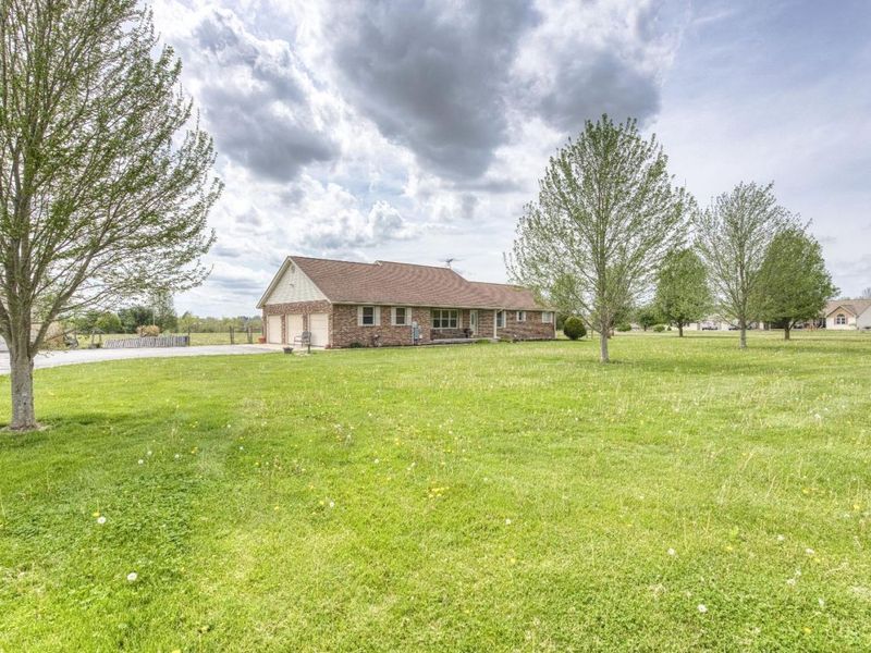 305 Reeder Road, Vernon Twp, OH 45107 Photo 3