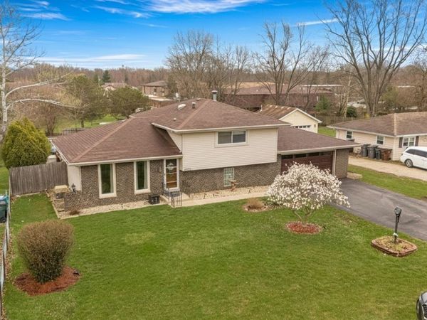 19727 Greenview Avenue , Mokena, IL 60448