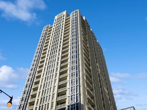 Unit 1211, Chicago, IL 60605