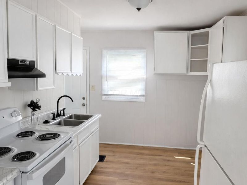 3401 Walmar Drive , Columbus, OH 43224 Photo 5