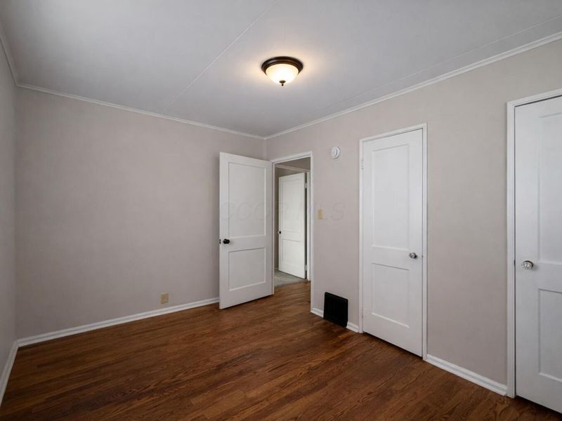 3401 Walmar Drive , Columbus, OH 43224 Photo 7