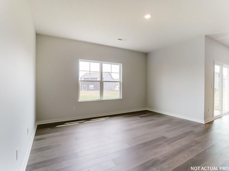 540 Darliene Drive , Plain City, OH 43064 Photo 8