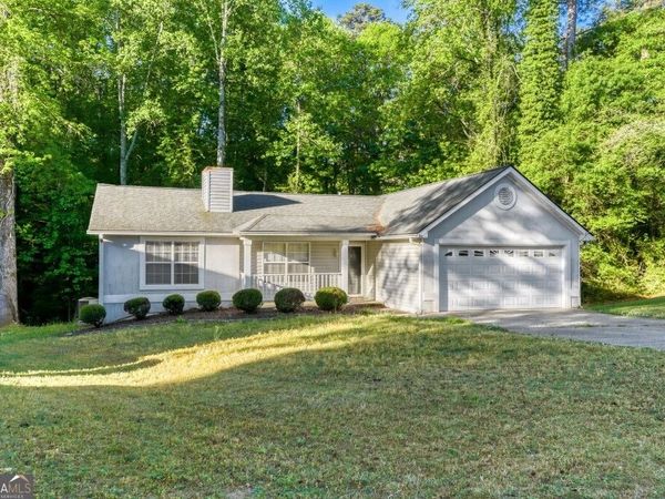 2032 Briar Trail Court SW, Atlanta, GA 30331