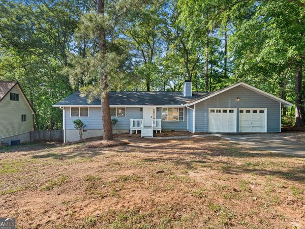 213 Dogwood Glen Dr, Centerville, GA 31028